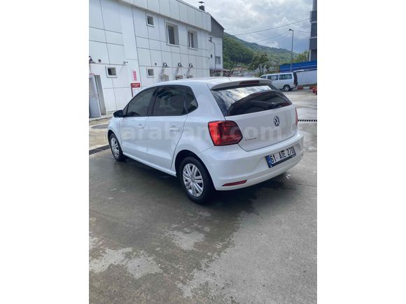 Garaj Arabası 100.000’de Polo 