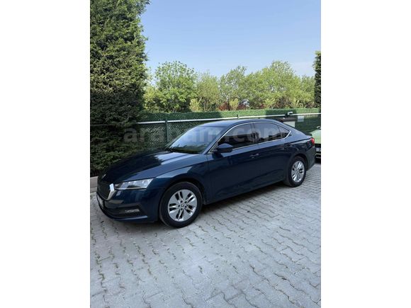 Sahibinden Skoda Octavia 1.0 e-Tec Elite 2022 Model  55.000 km Mavi (metalik)