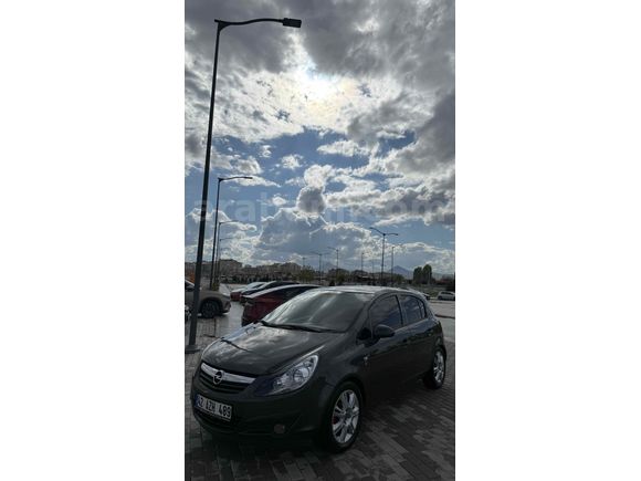 2011 Opel Corsa 1.4 Enjoy 111. Yıl Temiz, Bakımlı, Değişensiz