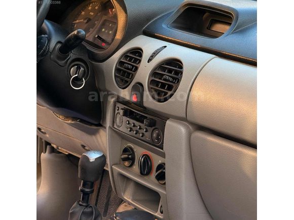 RENAULT KANGO 1.5 DCİ ÇİFT SÜRGÜ EMSALSİZ TEMİZLİKTE