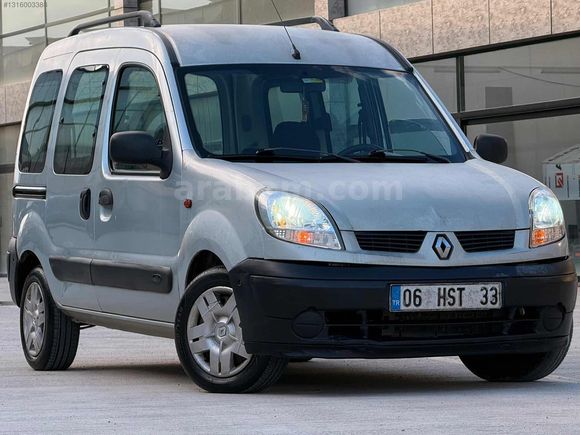 RENAULT KANGO 1.5 DCİ ÇİFT SÜRGÜ EMSALSİZ TEMİZLİKTE