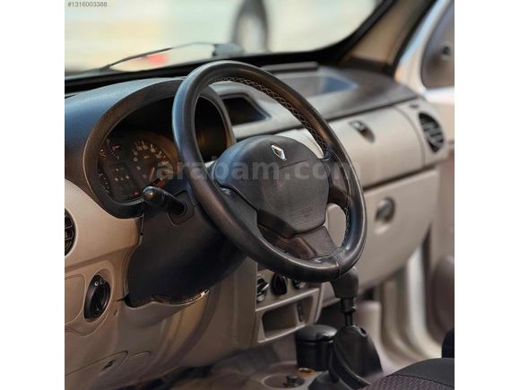 RENAULT KANGO 1.5 DCİ ÇİFT SÜRGÜ EMSALSİZ TEMİZLİKTE