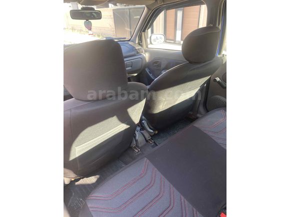 Sahibinden Renault Clio 1.6 RTE 2000 Model 
