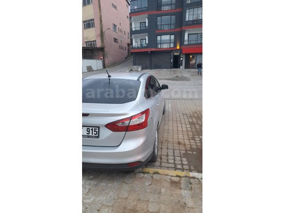 Sahibinden Ford Focus 1.6 TDCi Titanium 2013 Model