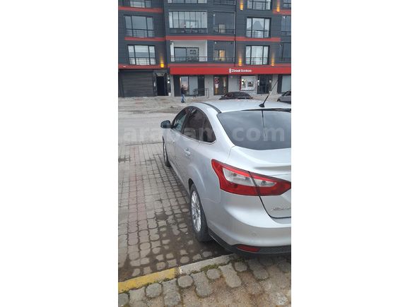 Sahibinden Ford Focus 1.6 TDCi Titanium 2013 Model
