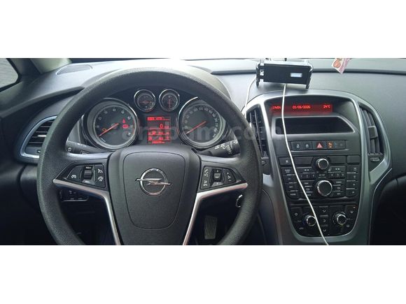 Astra 1.6 Edition 2015 Model Eskişehir 87500 km