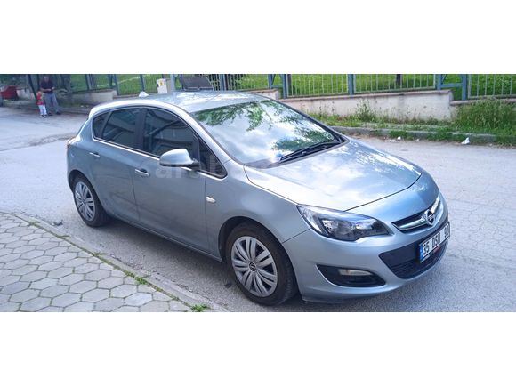 Astra 1.6 Edition 2015 Model Eskişehir 87500 km