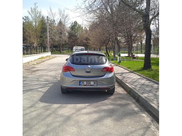Astra 1.6 Edition 2015 Model Eskişehir 86600 km