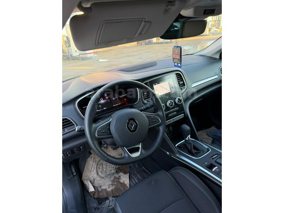 Sahibinden Renault Megane 1.3 TCe Icon 2025 Model