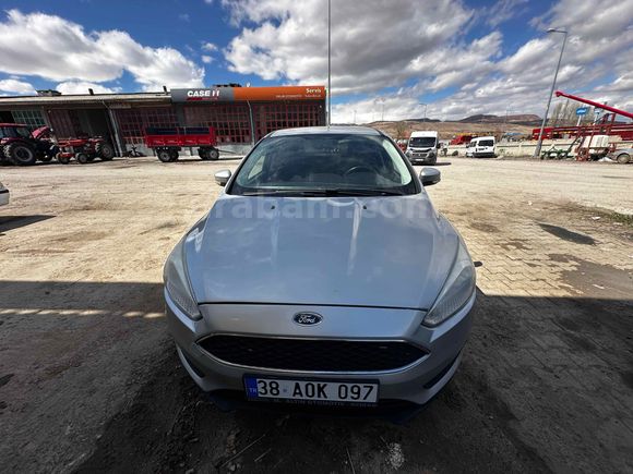 Sahibinden Ford Focus 1.6 TDCi Trend X 2015 Model 