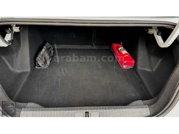 ÖNAL'DAN 2025 CİTROEN C4 X 1.2 YOU PURETECH 20.000KM HATASIZ