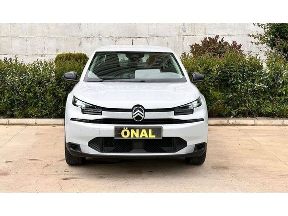 ÖNAL'DAN 2025 CİTROEN C4 X 1.2 YOU PURETECH 20.000KM HATASIZ