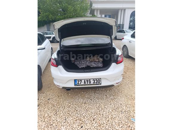 Sahibinden Renault Megane 1.5 Blue DCI Touch 2020 Model
