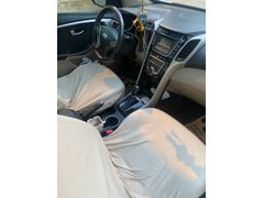  Hyundai i30 1.6 CRDi Elite cam tavan