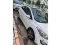 Hyundai i30 1.6 CRDi Elite cam tavan