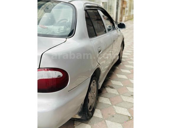 Sahibinden Hyundai Accent 1.3 LS 1997 Model 