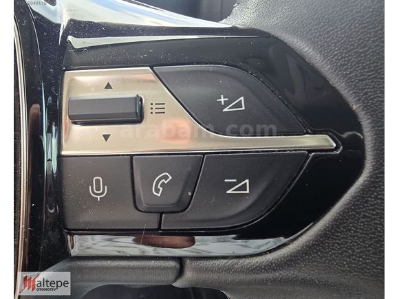 2025 PEUGEOT OTMTİK PARTNER 1.5 COMFORT HATASIZ BOYASIZ 8400 KM