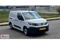 2025 PEUGEOT OTMTİK PARTNER 1.5 COMFORT HATASIZ BOYASIZ 8400 KM
