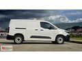 2025 PEUGEOT OTMTİK PARTNER 1.5 COMFORT HATASIZ BOYASIZ 8400 KM