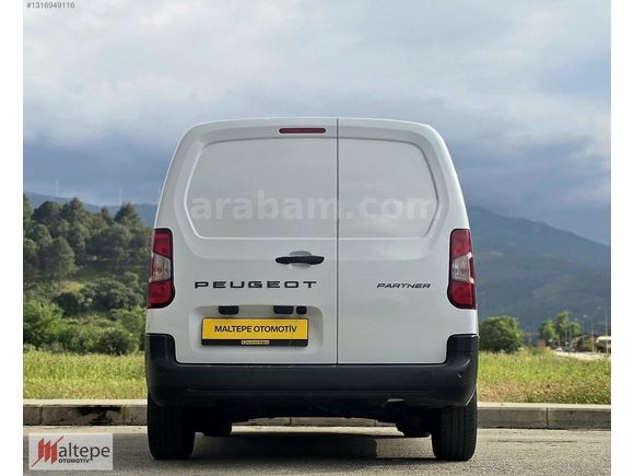 2025 PEUGEOT OTMTİK PARTNER 1.5 COMFORT HATASIZ BOYASIZ 8400 KM