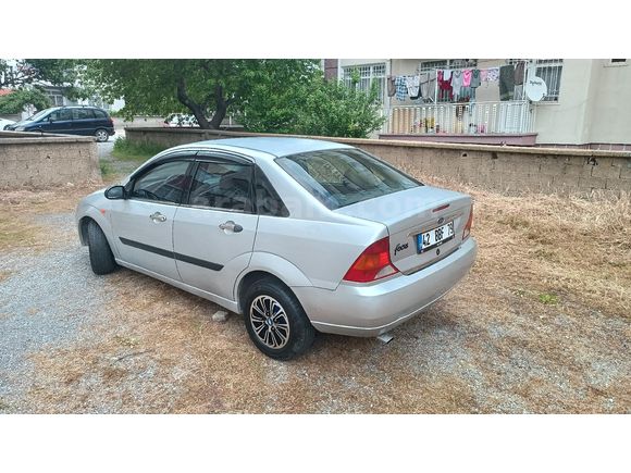 Sahibinden Ford Focus 1.6 Ambiente 1999 Model Çelik subap Değişensiz
