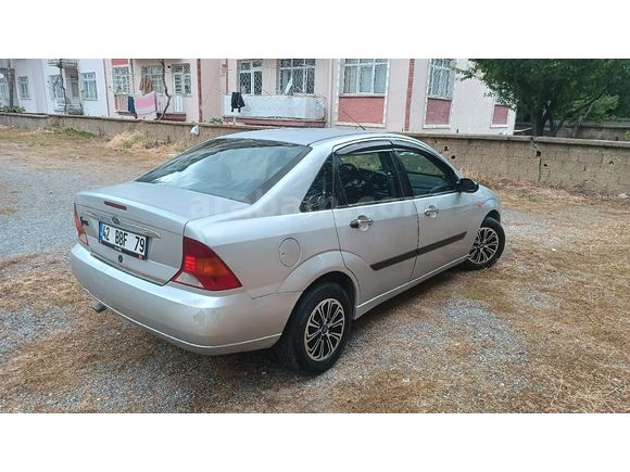 Sahibinden Ford Focus 1.6 Ambiente 1999 Model Çelik subap Değişensiz
