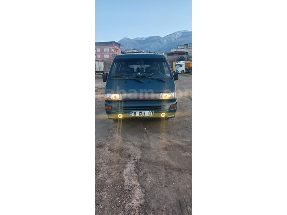 Sahibinden Mitsubishi L 300 Camlı Van 2000 Model Bursa