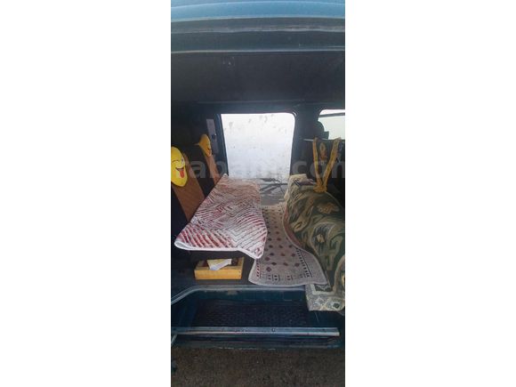 Sahibinden Mitsubishi L 300 Camlı Van 2000 Model Bursa