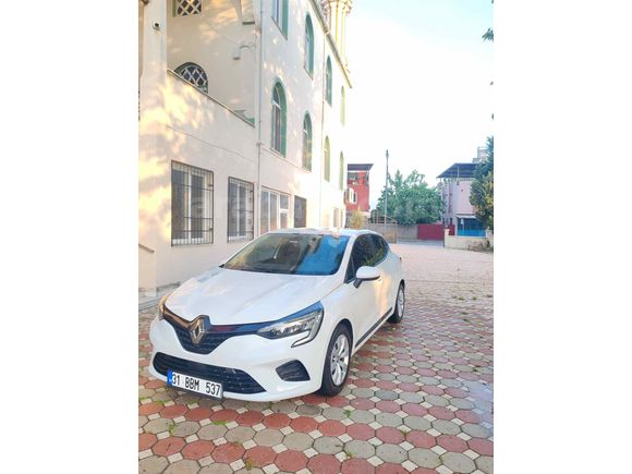 Renault Clio 1.0 TCe 2022 Model Hatasız Acil