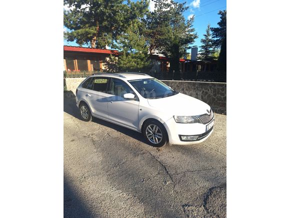 Geniş ve Ekonomik Aile Aracı,Skoda Rapid 1.2 Spaceback Ambition 2014 Model Lpg- Benzin
