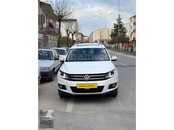 HATASIZ BOYASIZ 125 BİN KM CAM TAVANLI TIGUAN