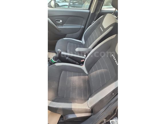 İlk Sahibinden Kazasız Değişensiz Dacia Sandero 1.5 dCi Stepway 2017 Model