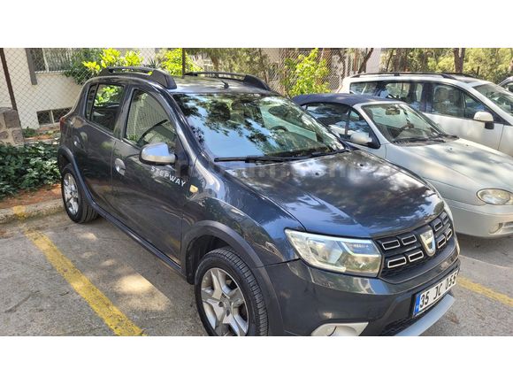 İlk Sahibinden Kazasız Değişensiz Dacia Sandero 1.5 dCi Stepway 2017 Model
