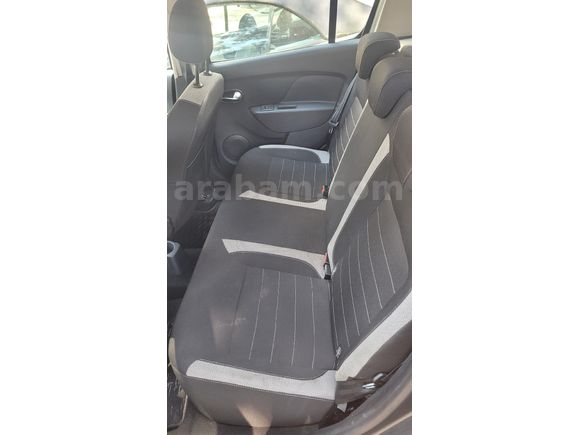 İlk Sahibinden Kazasız Değişensiz Dacia Sandero 1.5 dCi Stepway 2017 Model