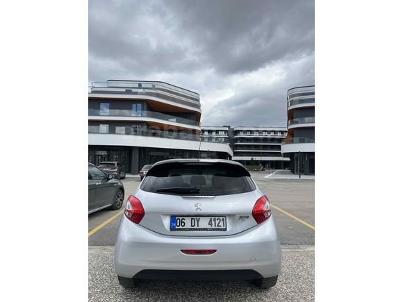 Sahibinden Peugeot 208 1.4 HDi Active 2012 Model 
