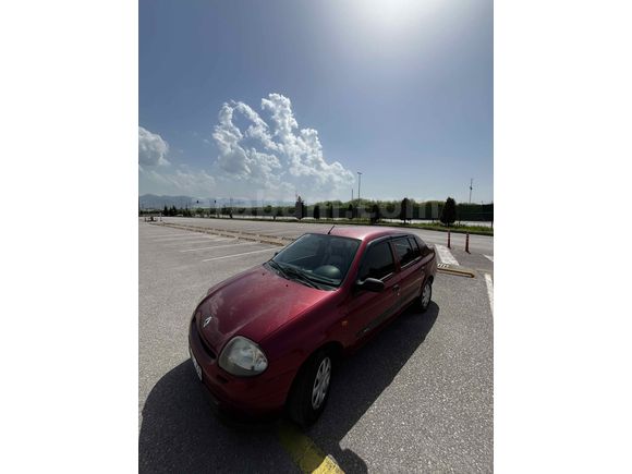 Sahibinden Renault Clio 1.4 RNA 2000 Model 