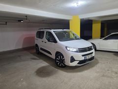 Sahibinden Opel Combo 1.5 CDTI Ultimate 2026 Model