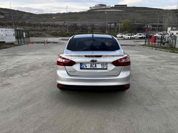 Sahibinden Ford Focus 1.6 Ti-VCT Titanium 2014 Model 