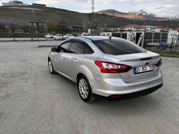 Sahibinden Ford Focus 1.6 Ti-VCT Titanium 2014 Model 
