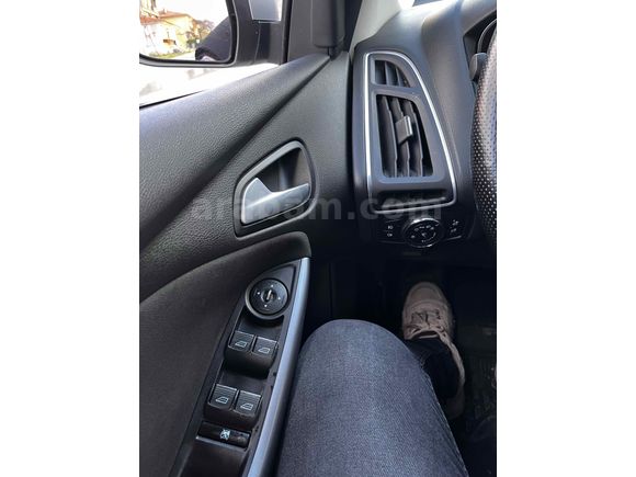 Sahibinden Ford Focus 1.6 Ti-VCT Titanium 2014 Model 
