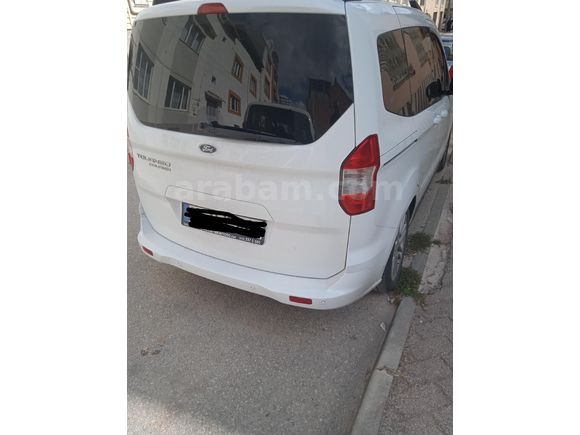 Sahibinden Ford Tourneo Courier 1.6 TDCi Titanium Plus 2016 Model