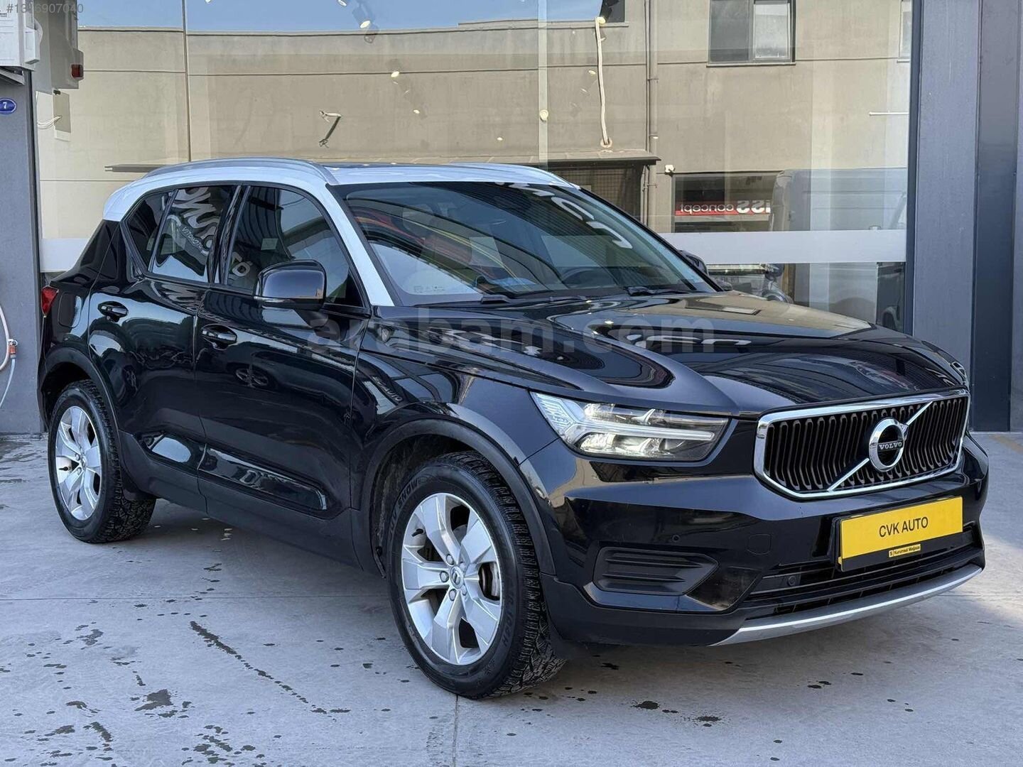 VOLVO XC40 MOMENTUM ÇİFT RENK 126.000KM! 2