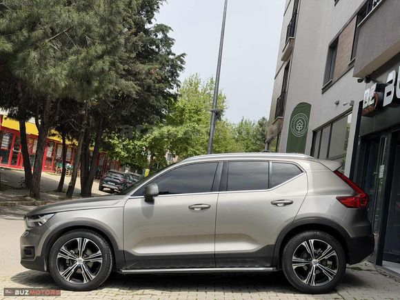 BUZ MOTORS 2022 VOLVO XC40 INSCRİPTİON 78.000km
