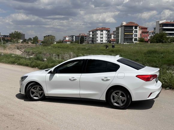 Galeriden Ford Focus 1.5 TDCi Trend X 2018 Model Eskişehir