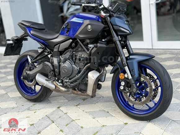 Galeriden Yamaha MT-09 Y AMT 2025 Model Isparta 6.100 km Lacivert