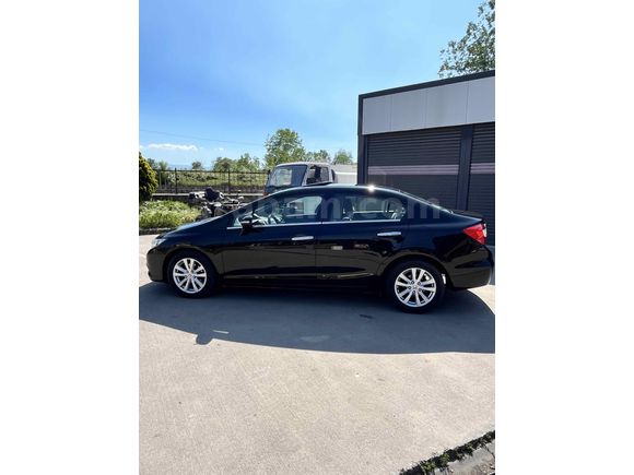 Sahibinden Honda Civic 1.6i VTEC Eco Elegance 2014 Model 