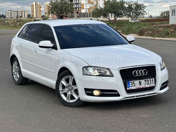Galeriden Audi A3 Sportback 1.6 TDI Attraction 2012 Model Şanlıurfa