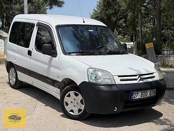 ULUÇAY AUTO'DAN 2008 MODEL BOYASIZ HATASIZ CITROEN BERLİNGO