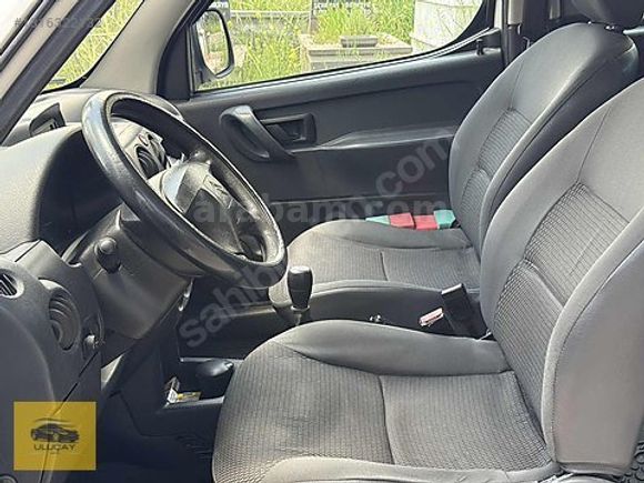 ULUÇAY AUTO'DAN 2008 MODEL BOYASIZ HATASIZ CITROEN BERLİNGO