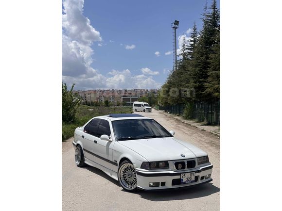 Galeriden BMW 3 Serisi 320i 1994 Model Eskişehir